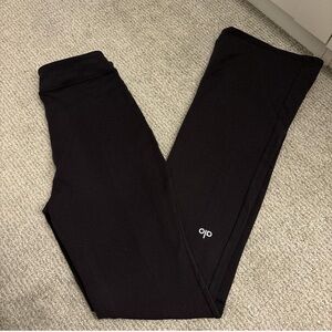 Alo Yoga Airbrush High-Waist Flutter Leggings